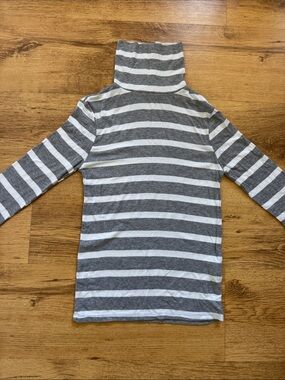 H&M Gray and White Striped Long Sleeve Turtleneck Tee